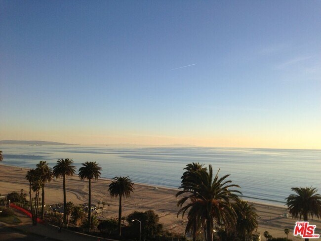 Foto del edificio - 201 Ocean Ave Ext