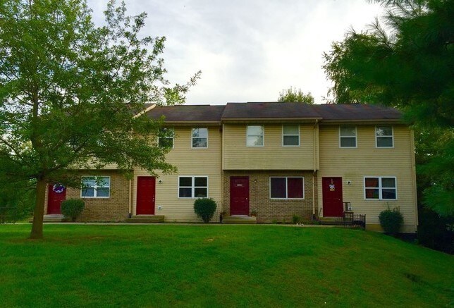 Primary Photo - Bayberry Apartments