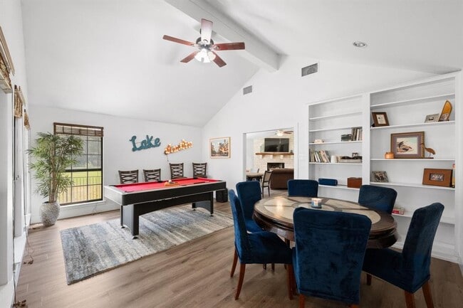 Building Photo - 1709 Channel Rd