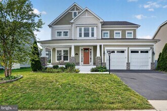 Building Photo - 23631 Glenmallie Ct