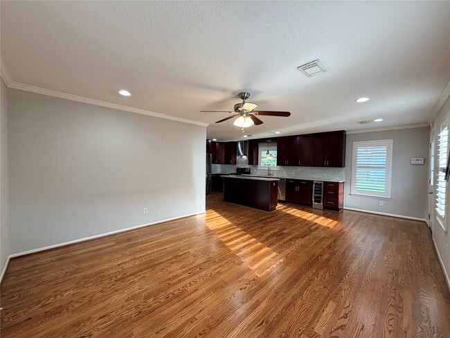 Photo - 1631 Chantilly Ln (Houston, TX) House