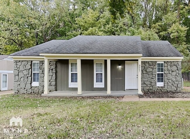 Building Photo - 3887 Brandy Ave