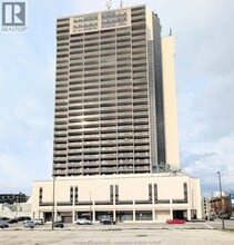 Building Photo - 150 Park St W