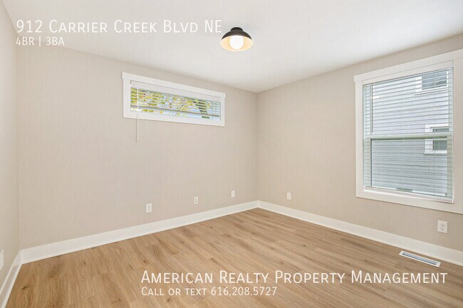 Foto del edificio - 912 Carrier Creek Blvd NE