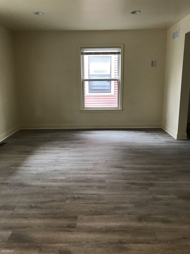 Foto del edificio - 6 br, 2 bath House - 712 Arch St 712 Arch St.