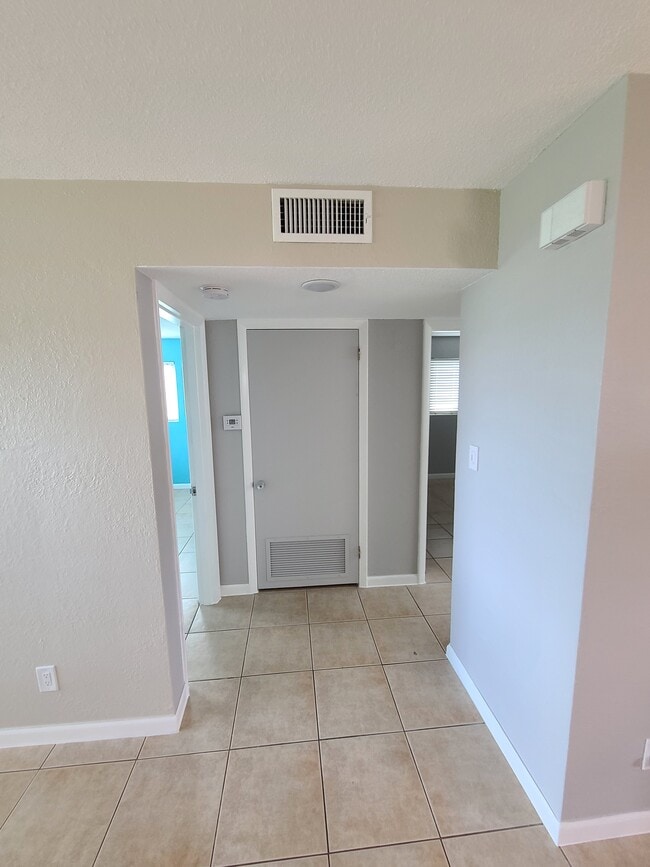 Foto del edificio - West Winds