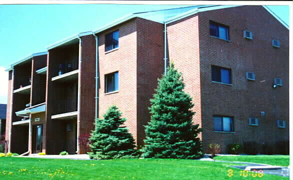 Primary Photo - 9860 W 153rd St