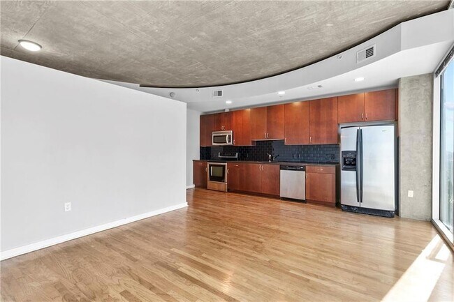 Foto del edificio - 400 W Peachtree St NW