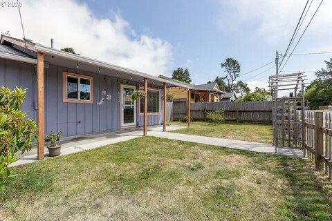 Foto del edificio - 6524 SW Harbor Ave