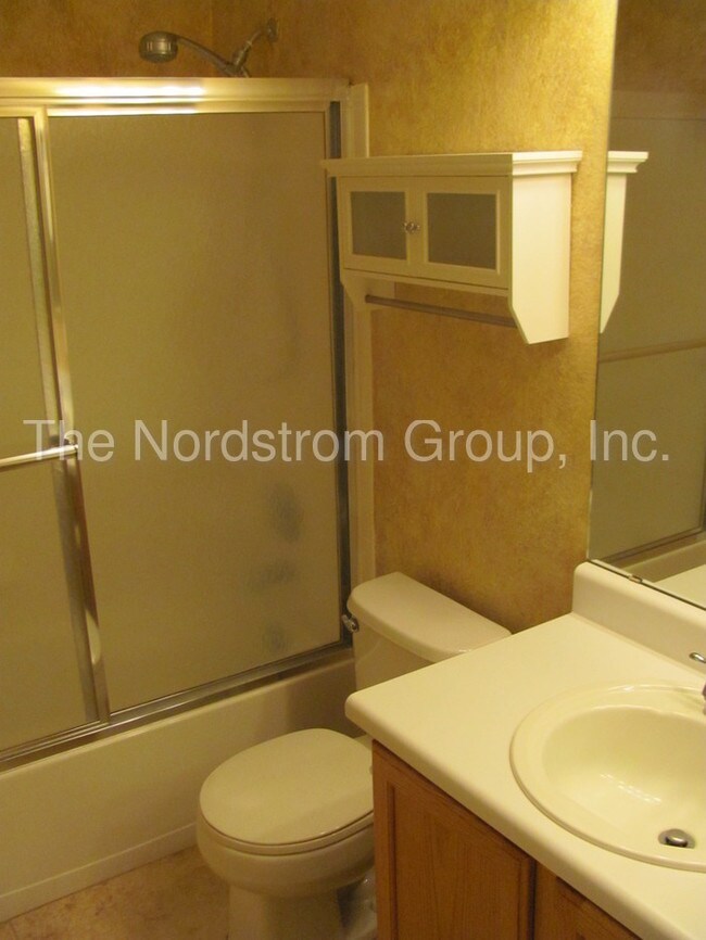 Building Photo - 8647 N Golden Moon Way