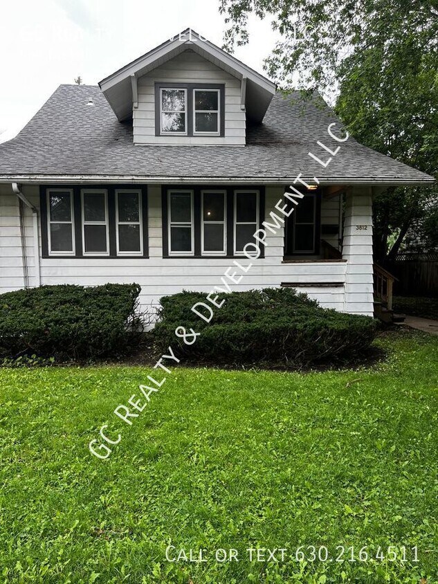 Primary Photo - ***MATTESON - 5 BDRM - 2.5 BTH / PARTIALLY...