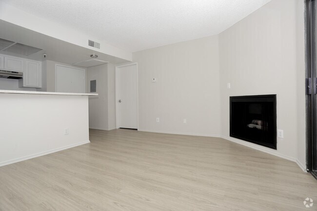 2HAB, 2BA - 875 ft² - Hollywood Terrace Apartments