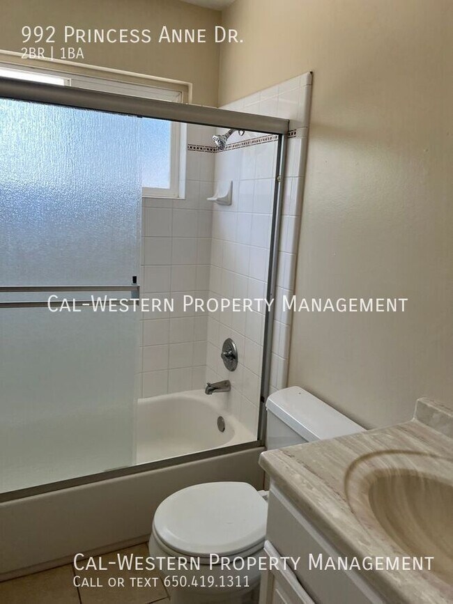 Building Photo - 992 Princess Anne Dr