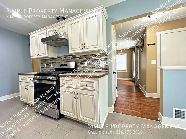 Foto del edificio - 367 Glenhaven Ave NW