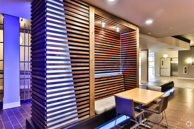 Interior Photo - The Carson