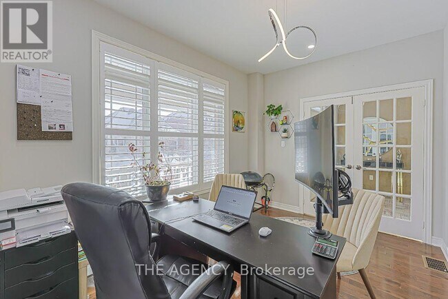 Building Photo - 48 Tonner Crescent
