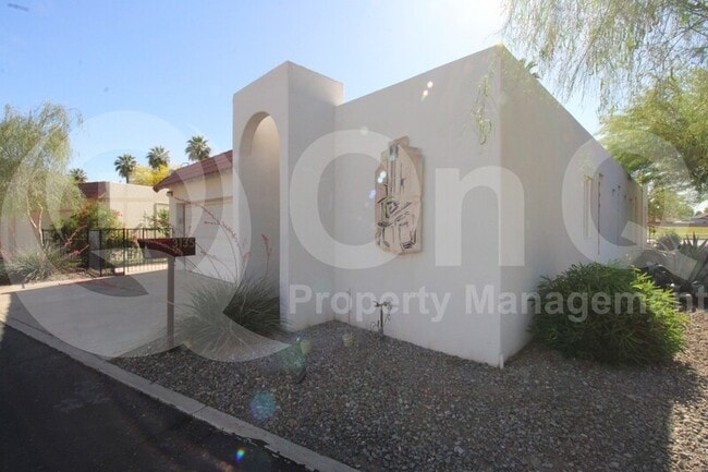 Building Photo - 3135 N 48th St