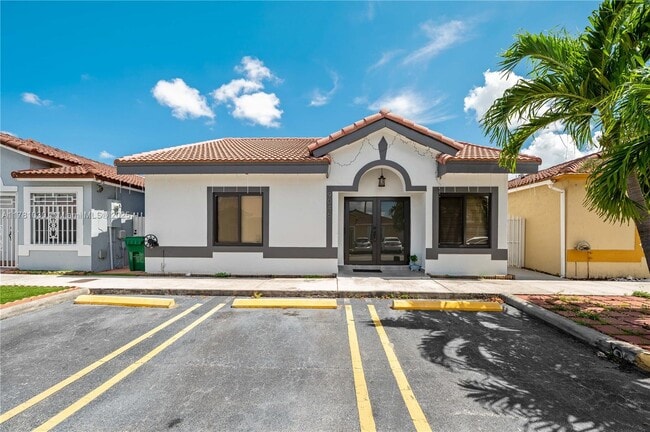 Building Photo - 9046 NW 121st Ter