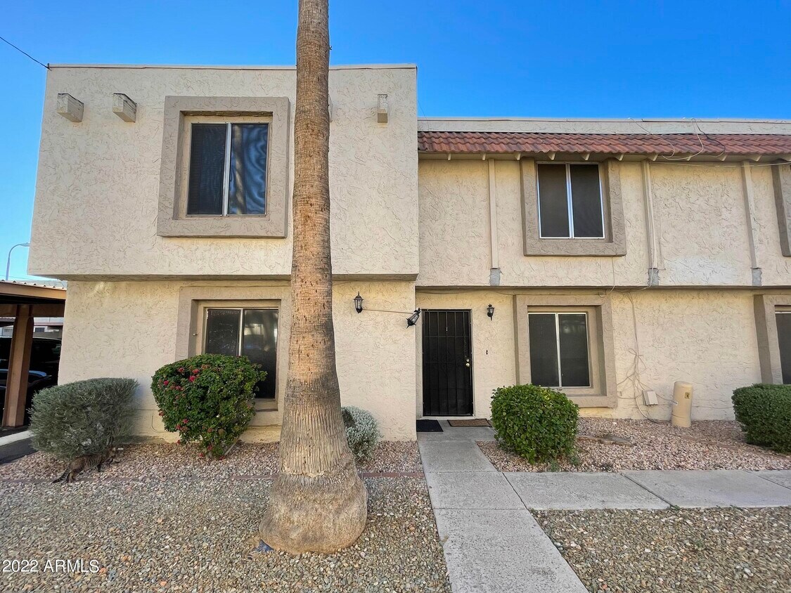 Foto del edificio - 6128 W Townley Ave