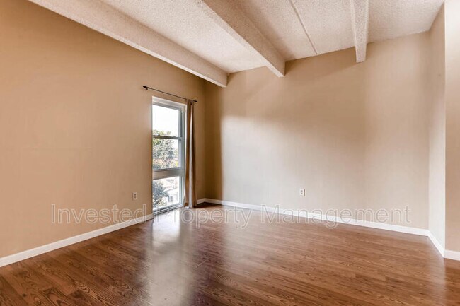 Foto del edificio - 551 Pearl St