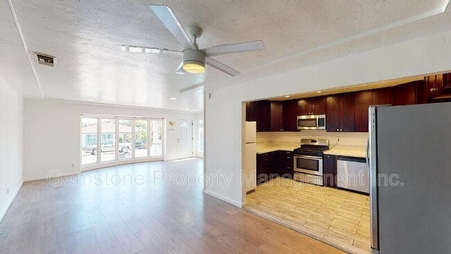 Building Photo - 6132 Pembroke Dr