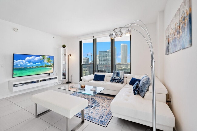 Building Photo - 31 SE 6th St