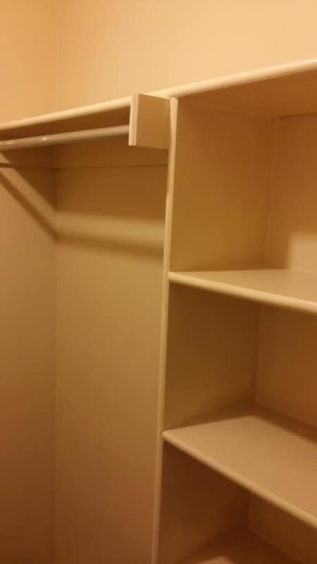 Building Photo - 17000 E Ford Dr