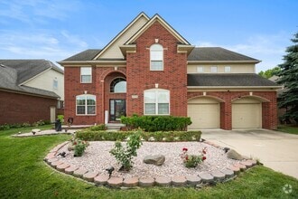 Building Photo - 21724 Summerfield Dr