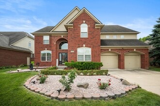 Building Photo - 21724 Summerfield Dr