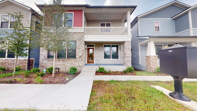 Building Photo - 2929 Fleur Ln
