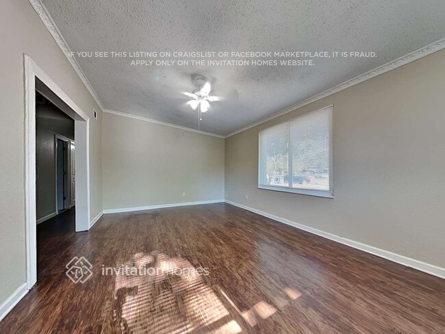 Building Photo - 1125 Dogwood Ave