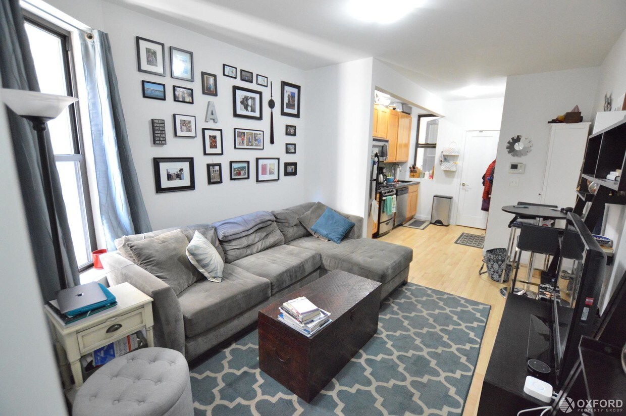 Primary Photo - 364 West 119th Street