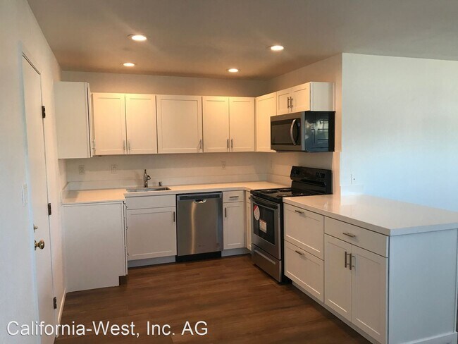 Building Photo - 1 br, 1 bath House - 304 1/2 N. Alpine St.