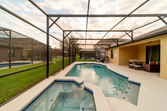 Foto del edificio - 1138 Cypress Pointe Blvd