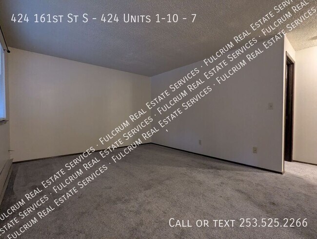 Foto del edificio - 424 161st St S