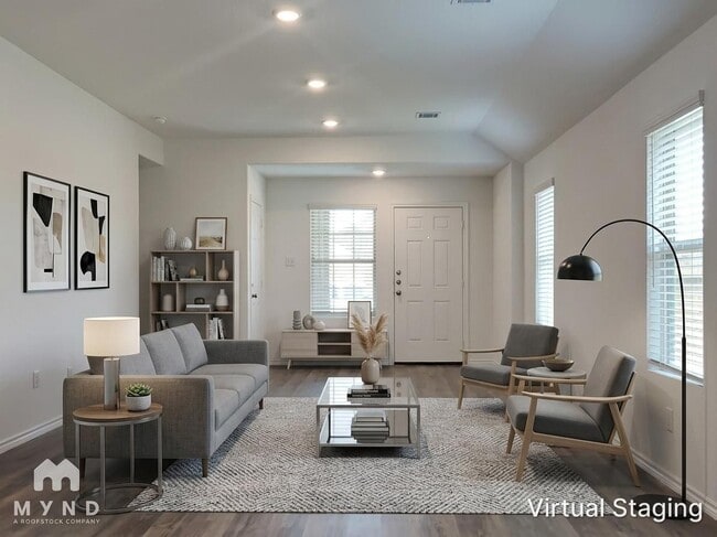 Building Photo - 17584 Rosewood Manor Ln