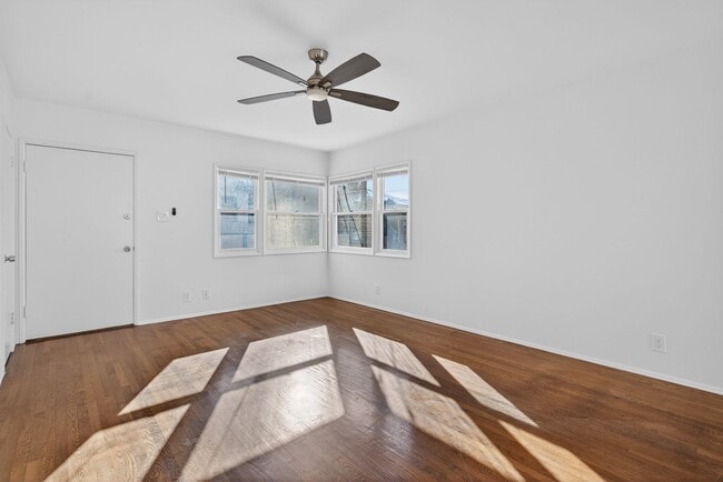 Building Photo - 525 Chestnut Ave