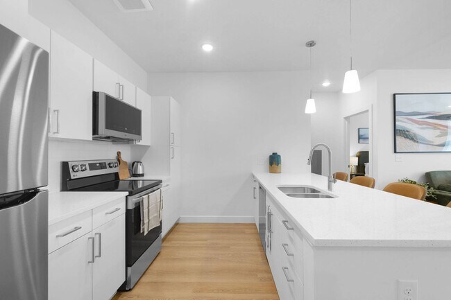 Foto del edificio - The Henley Apartments