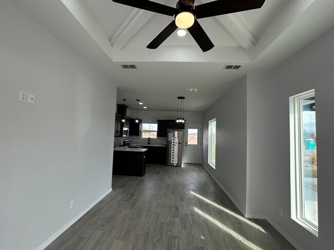 Foto del edificio - 1409 S Michigan St