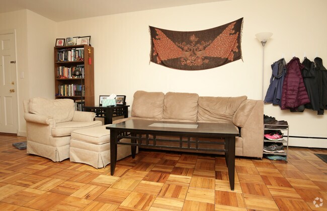 Foto del interior - 505 W University Pky