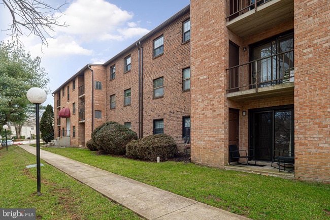 Photo - 1906 Valley Dr Apartment