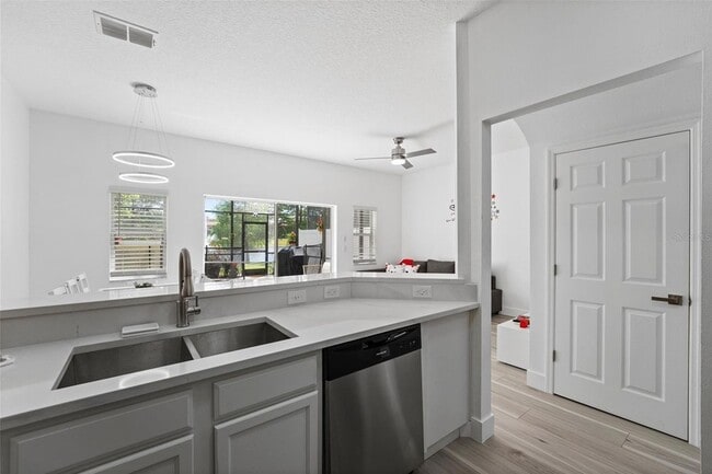 Building Photo - 3045 Yellow Lantana Ln
