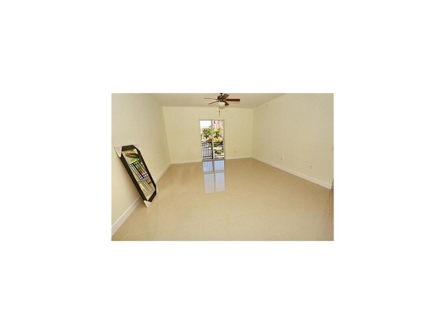 Building Photo - 3921 Coral Heights Way