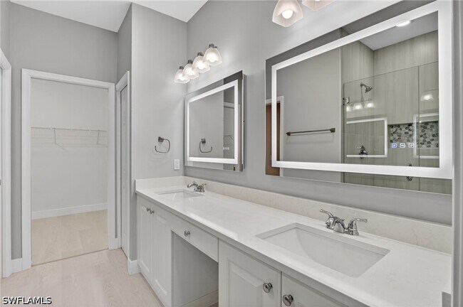 Foto del edificio - 4655 Hawks Nest Way