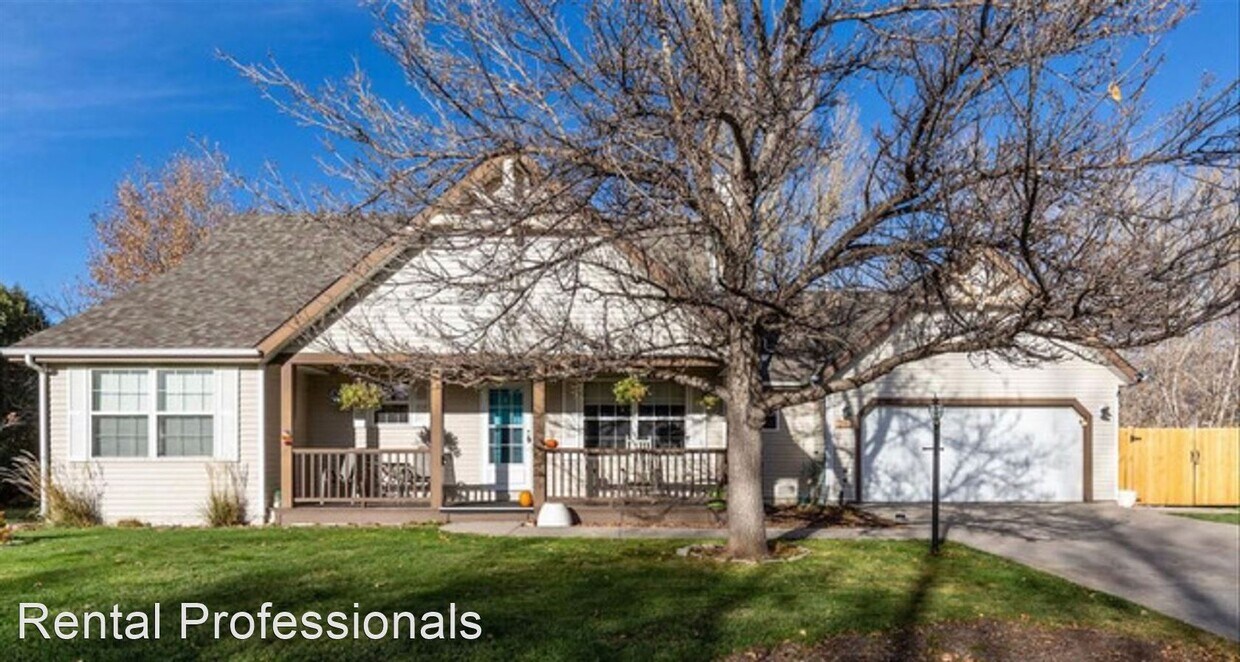 Foto principal - 3 br, 2 bath House - 2113 Mountain Ash