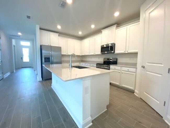 Foto del edificio - Beautiful 4 Bedroom Home in Wexford Reserve!