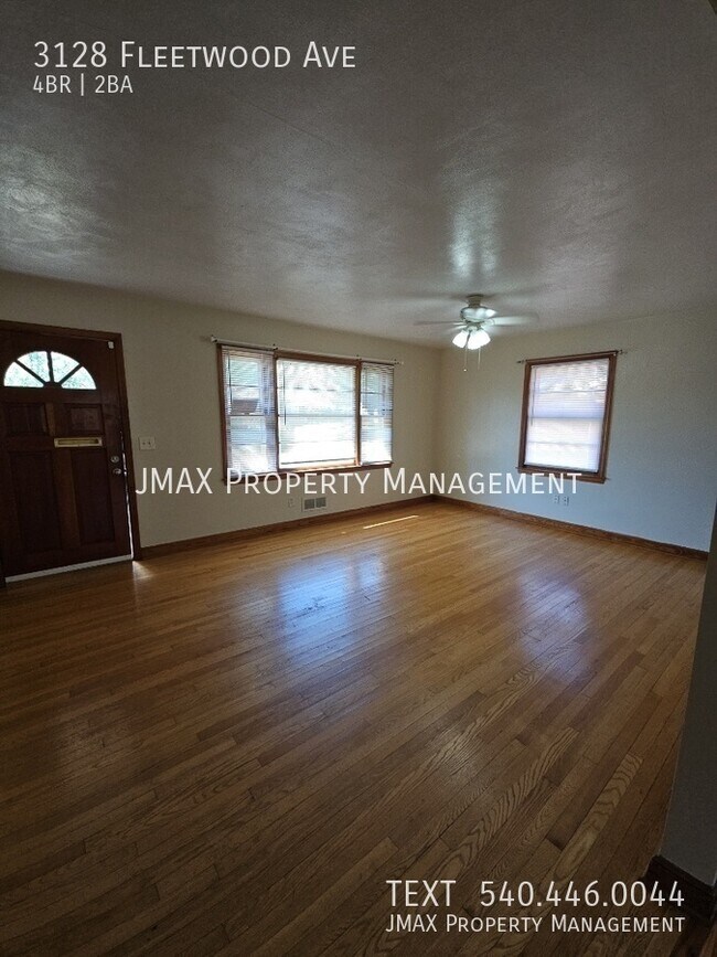 Foto del edificio - 3128 Fleetwood Ave SW
