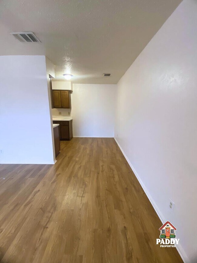 Building Photo - 1305 S Jefferson Ave