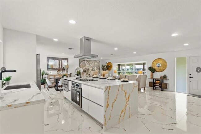 Foto del edificio - 1365 SW 14th St