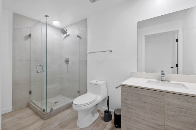 Foto del edificio - 475 SW 7th St